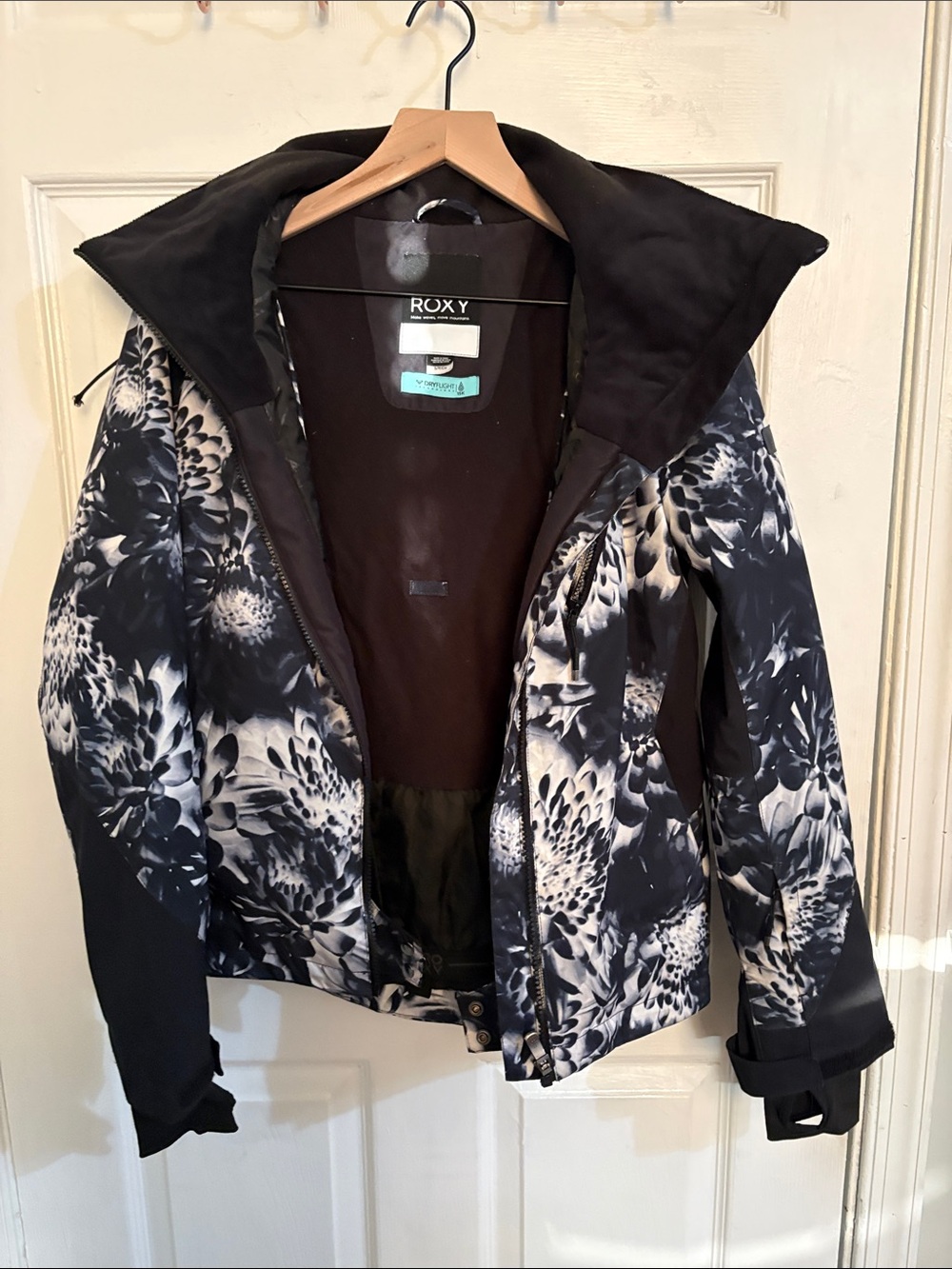 Roxy Black & White Floral Ski Jacket